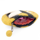 Felded Bag Bee oval